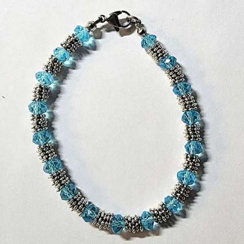 Dizzy Daisys by Rene' Despres©2025 All Right Reserved Bead class, Bracelet class Henderson, Necklace class Las Vegas